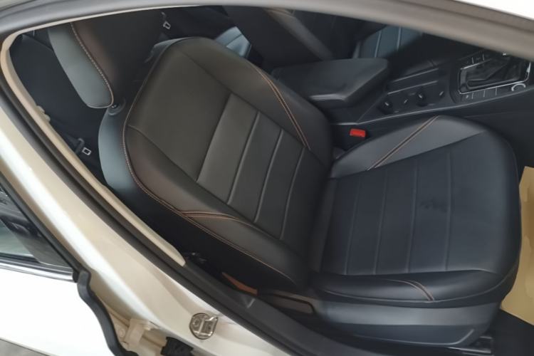 Used Volkswagen Bora 2024 280TSI DSG Comfort Edition Right Front Seat