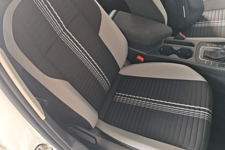 Used Volkswagen Bora 2024 200TSI DSG Comfort Edition Right Front Seat