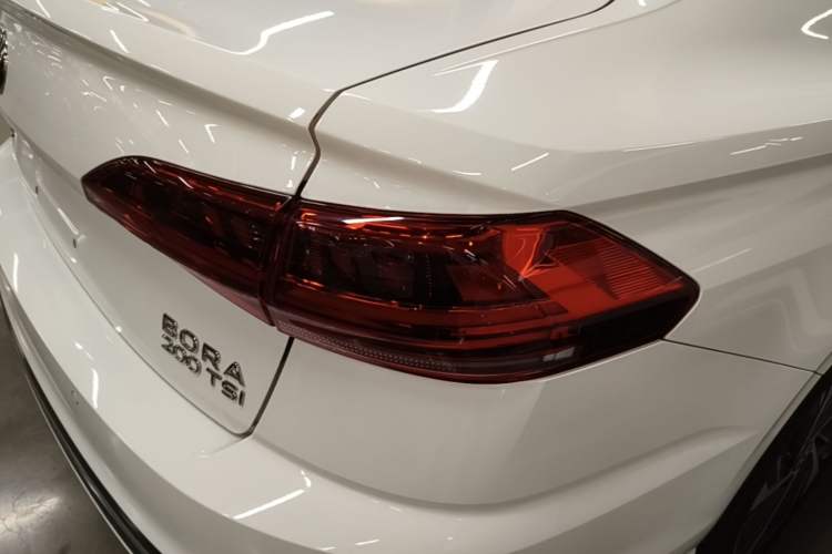 Used Volkswagen Bora 2024 200TSI DSG EnjoyDrive PRO Edition Right Rear Taillight