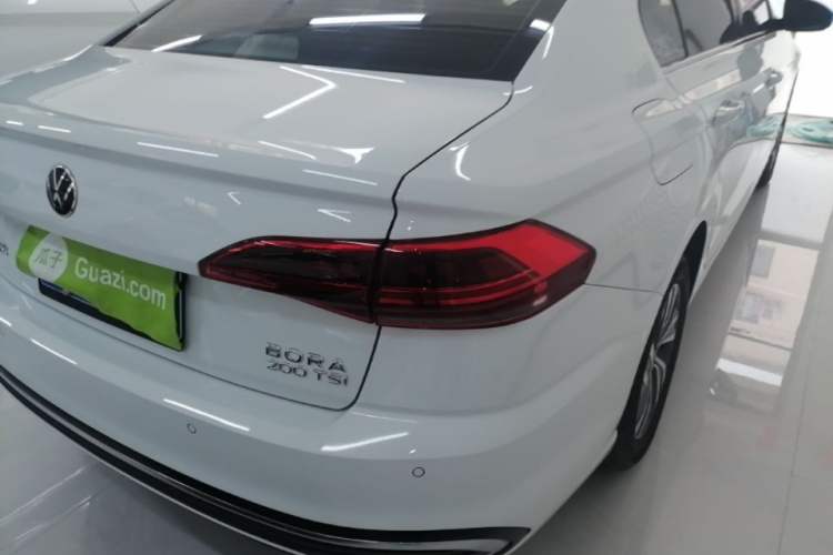 Used Volkswagen Bora 2024 200TSI DSG Joyful Drive Edition Right Rear Taillight