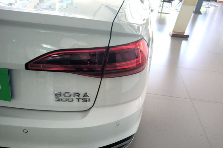 Used Volkswagen Bora 2024 200TSI DSG EnjoyDrive PRO Edition Right Rear Taillight