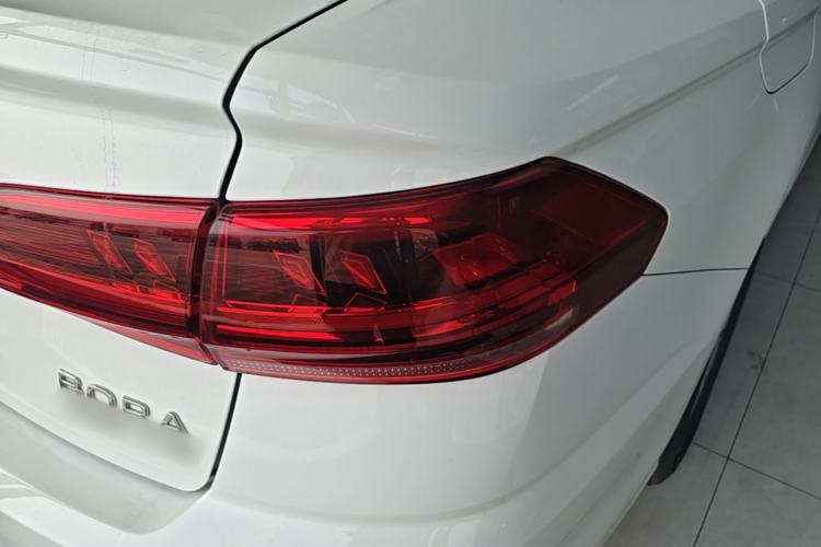 Used Volkswagen Bora 2024 200TSI DSG Comfort Edition Right Rear Taillight