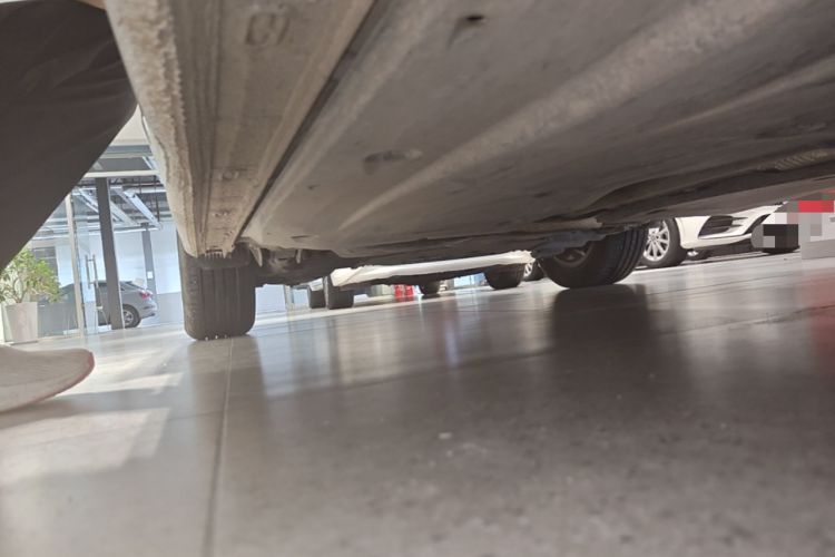 Used Volkswagen Bora 2024 200TSI DSG Comfort Edition Right Side Sill