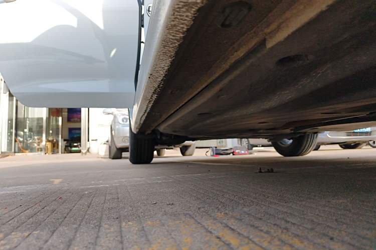 Used Volkswagen Bora 2024 200TSI DSG Comfort Edition Right Side Sill