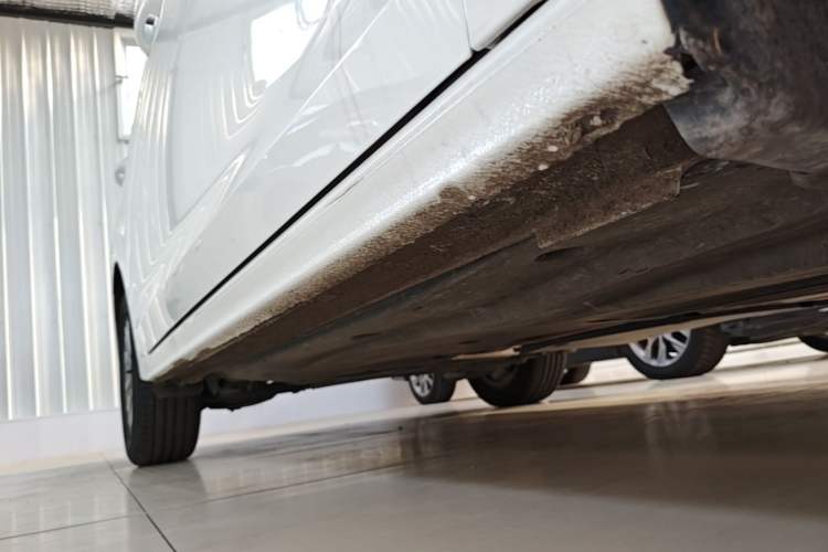 Used Volkswagen Bora 2024 200TSI DSG Comfort Edition Right Side Sill