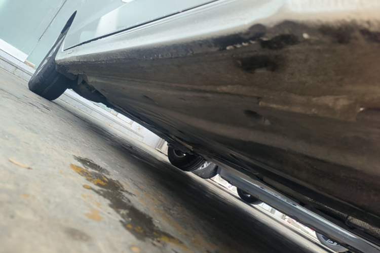 Used Volkswagen Bora 2024 200TSI DSG Comfort Edition Right Side Sill