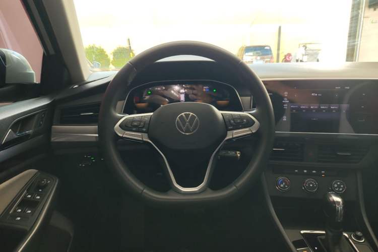 Used Volkswagen Bora 2024 200TSI DSG Comfort Edition Steering Wheel
