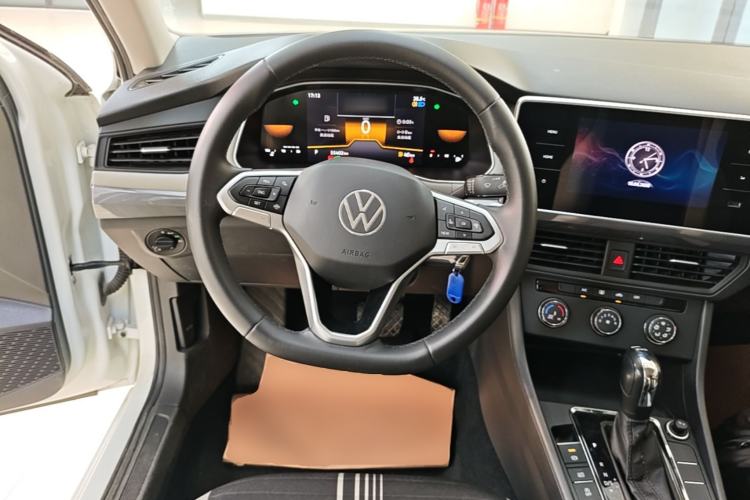 Used Volkswagen Bora 2024 200TSI DSG Comfort Edition Steering Wheel