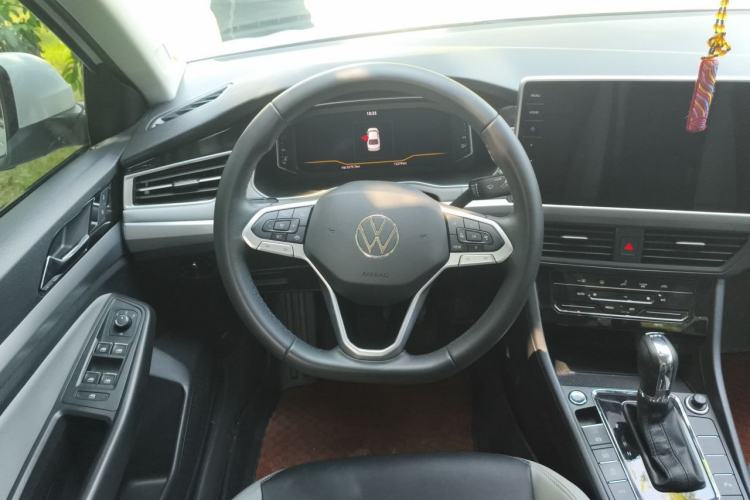 Used Volkswagen Bora 2024 300TSI DSG Prestige Edition Steering Wheel