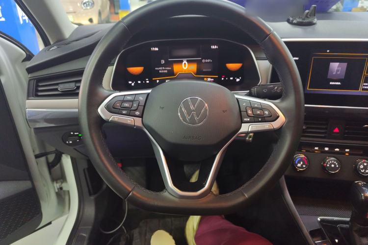 Used Volkswagen Bora 2024 200TSI DSG Comfort Edition Steering Wheel