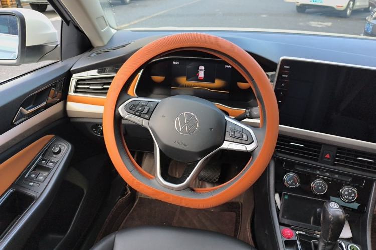 Used Volkswagen Bora 2024 280TSI DSG Comfort Edition Steering Wheel