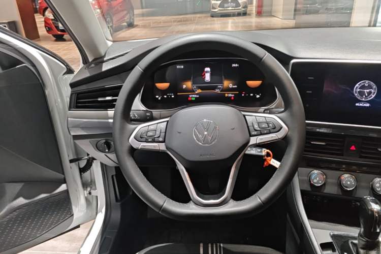 Used Volkswagen Bora 2024 200TSI DSG Comfort Edition Steering Wheel