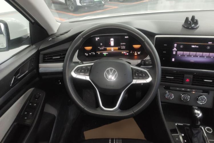Used Volkswagen Bora 2024 200TSI DSG Comfort Edition Steering Wheel