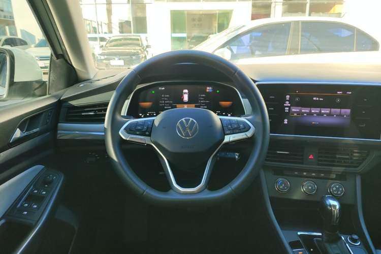 Used Volkswagen Bora 2024 200TSI DSG Comfort Edition Steering Wheel
