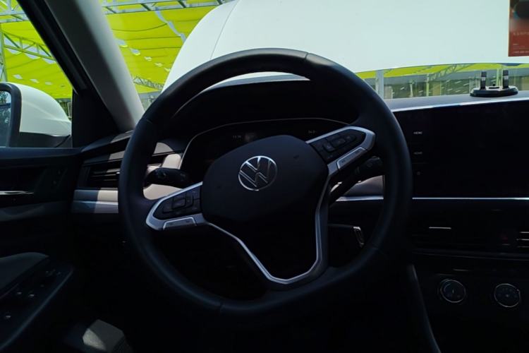 Used Volkswagen Bora 2024 200TSI DSG Comfort Edition Steering Wheel