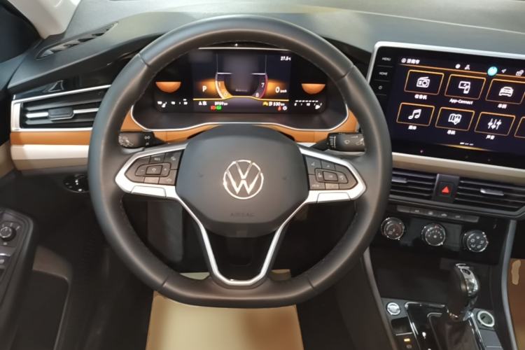 Used Volkswagen Bora 2024 280TSI DSG Comfort Edition Steering Wheel