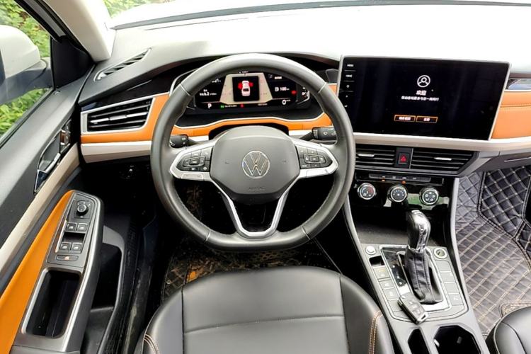 Used Volkswagen Bora 2024 200TSI DSG EnjoyDrive PRO Edition Steering Wheel