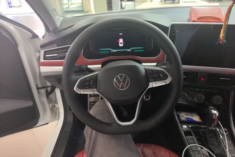 Used Volkswagen Bora 2024 200TSI DSG EnjoyDrive PRO Edition Steering Wheel