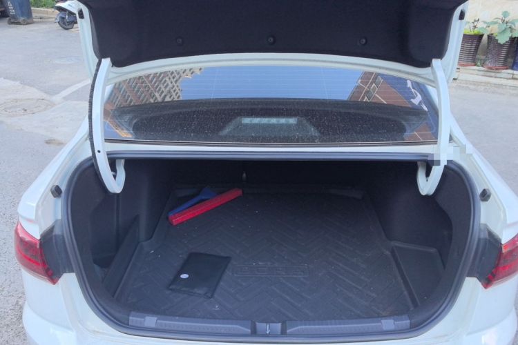 Used Volkswagen Bora 2024 300TSI DSG Prestige Edition Trunk