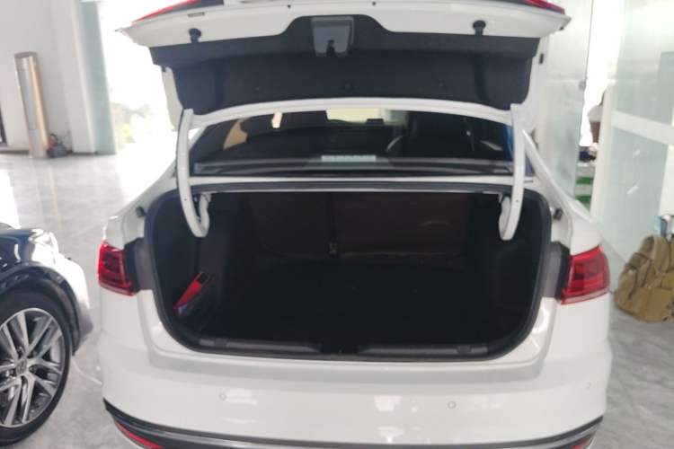 Used Volkswagen Bora 2024 200TSI DSG Comfort Edition Trunk