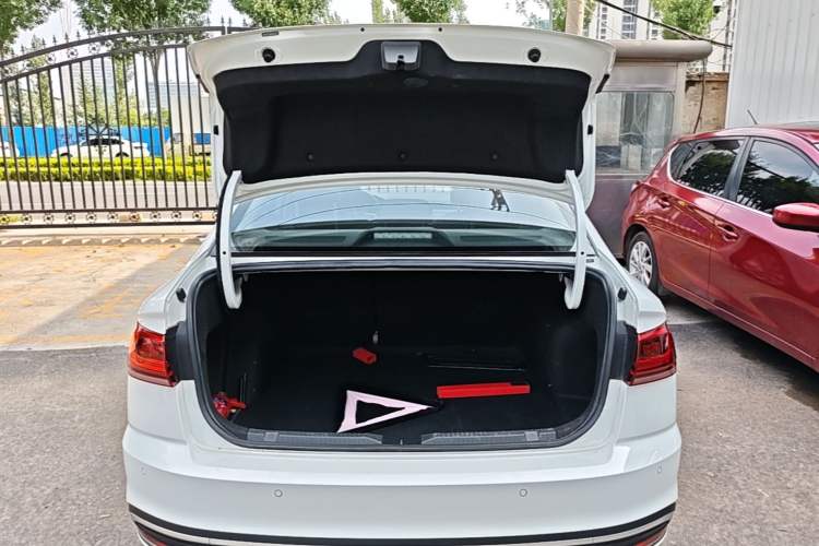 Used Volkswagen Bora 2024 200TSI DSG Comfort Edition Trunk