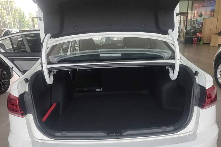 Used Volkswagen Bora 2024 200TSI DSG Comfort Edition Trunk