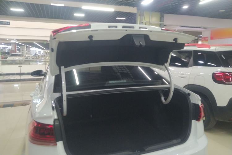Used Volkswagen Bora 2024 200TSI DSG Joyful Drive Edition Trunk