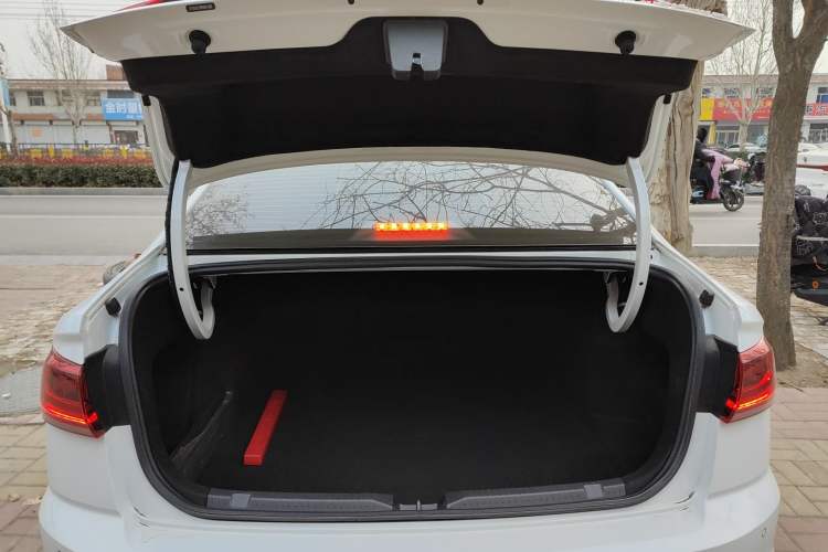 Used Volkswagen Bora 2024 300TSI DSG Prestige Edition Trunk