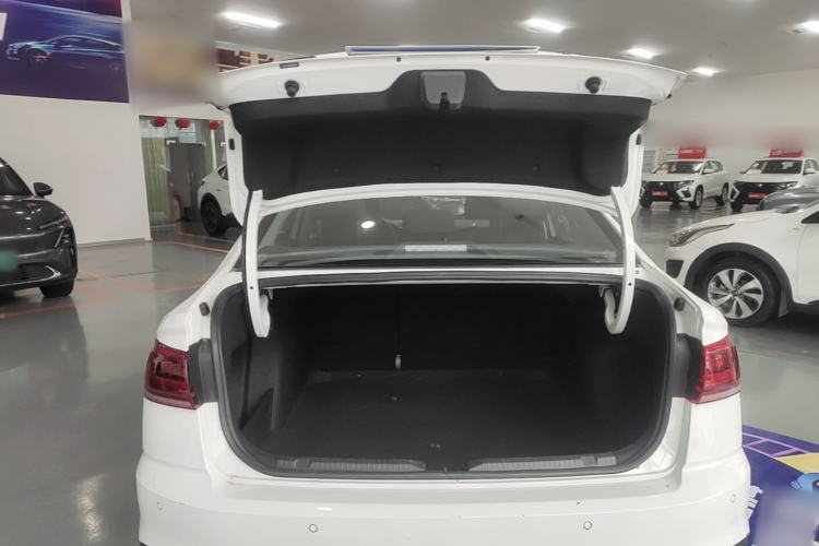 Used Volkswagen Bora 2024 200TSI DSG Comfort Edition Trunk