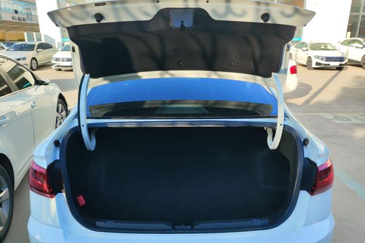 Used Volkswagen Bora 2024 200TSI DSG Comfort Edition Trunk