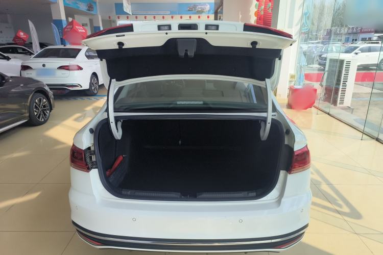 Used Volkswagen Bora 2024 200TSI DSG Comfort Edition Trunk