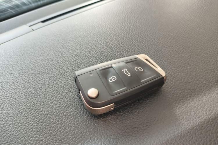 Used Volkswagen Bora 2024 200TSI DSG Comfort Edition Vehicle Key