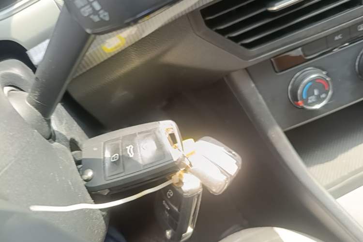 Used Volkswagen Bora 2024 200TSI DSG Comfort Edition Vehicle Key