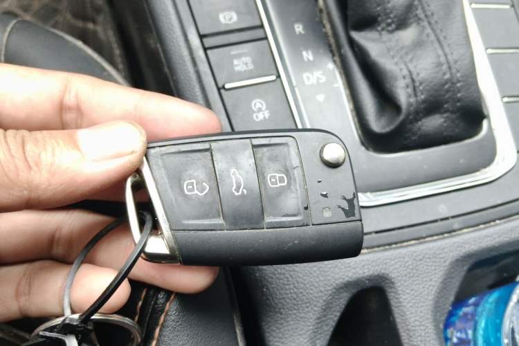 Used Volkswagen Bora 2024 280TSI DSG Comfort Edition Vehicle Key
