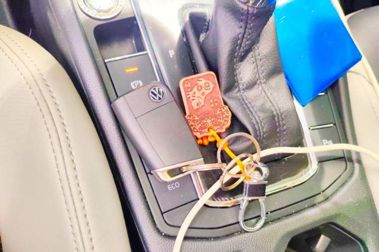 Used Volkswagen Bora 2024 300TSI DSG Prestige Edition Vehicle Key