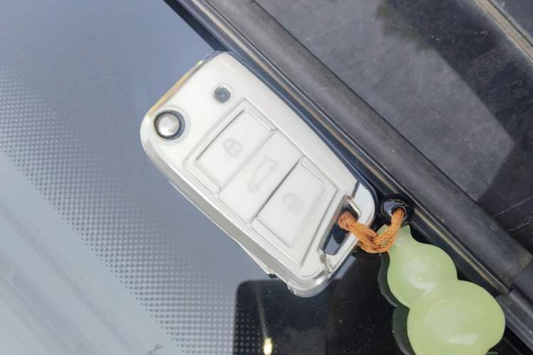 Used Volkswagen Bora 2024 200TSI DSG Comfort Edition Vehicle Key