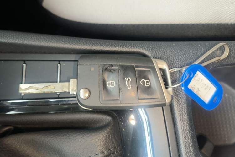 Used Volkswagen Bora 2024 200TSI DSG Comfort Edition Vehicle Key