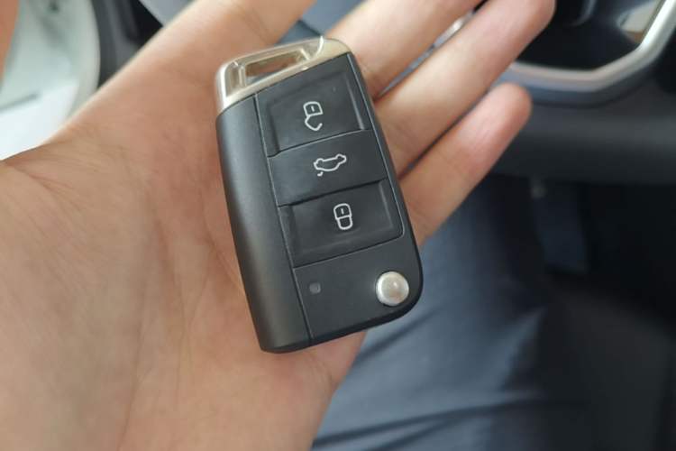Used Volkswagen Bora 2024 200TSI DSG EnjoyDrive PRO Edition Vehicle Key