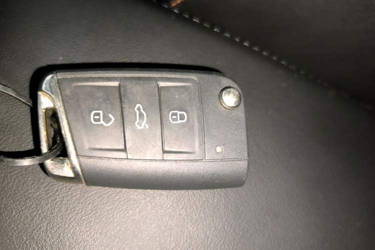 Used Volkswagen Bora 2024 200TSI DSG EnjoyDrive PRO Edition Vehicle Key