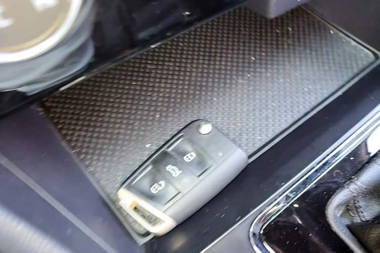 Used Volkswagen Bora 2024 200TSI DSG Smart Drive Edition Vehicle Key