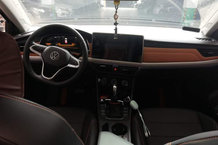 Used Volkswagen Bora 2025 200TSI DSG Enjoy Driving Navigation Edition Center Console