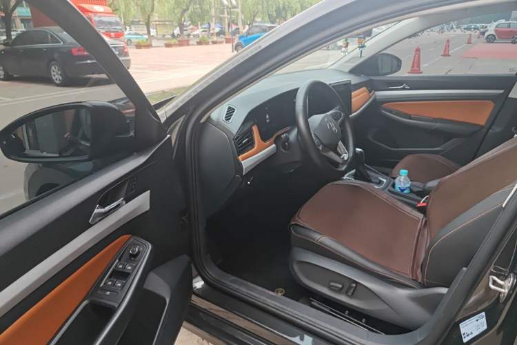 Used Volkswagen Bora 2025 200TSI DSG Enjoy PRO Edition Driver Seat