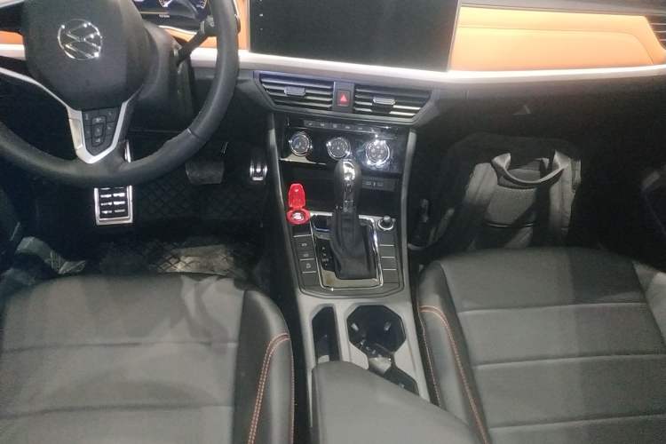 Used Volkswagen Bora 2025 200TSI DSG Enjoy PRO Edition Gear Lever