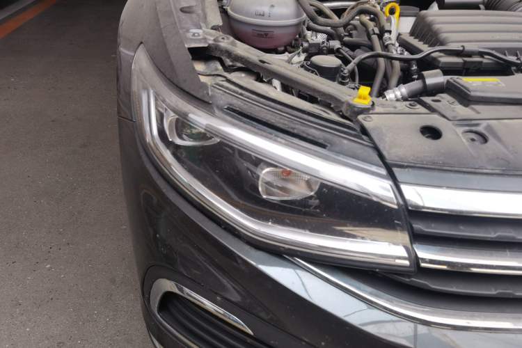 Used Volkswagen Bora 2025 200TSI DSG Enjoy Driving Navigation Edition Right Front Headlight