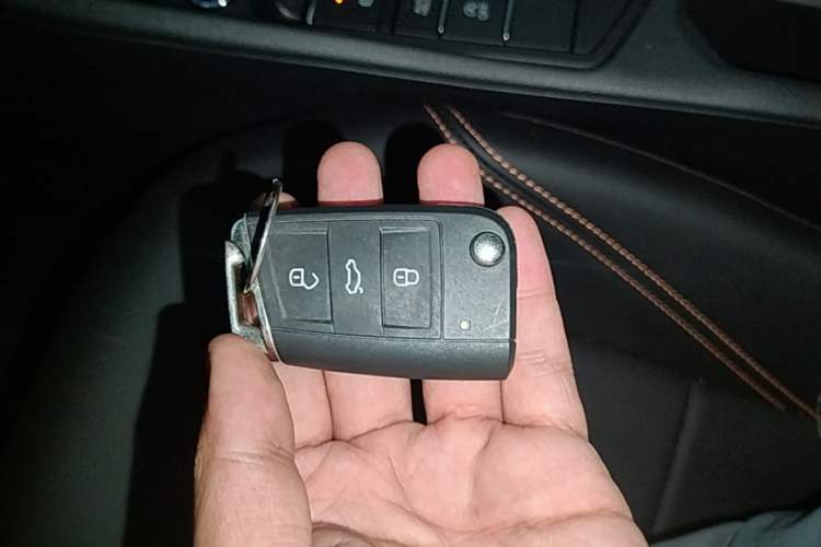 Used Volkswagen Bora 2025 200TSI DSG Enjoy Driving Navigation Edition Vehicle Key