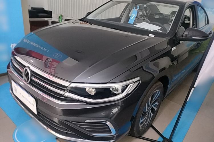 Ojetý Volkswagen Bora 2025 200TSI DSG Enjoy Driving Navigation Edition Guazi used car, China used car export, Used car for sale, Used  cars, Cheapest cars for sale