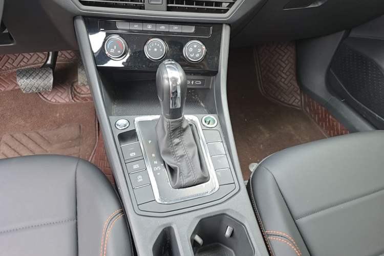 Used Volkswagen Bora 2025 200TSI DSG Enjoy Driving Navigation Edition Gear Lever