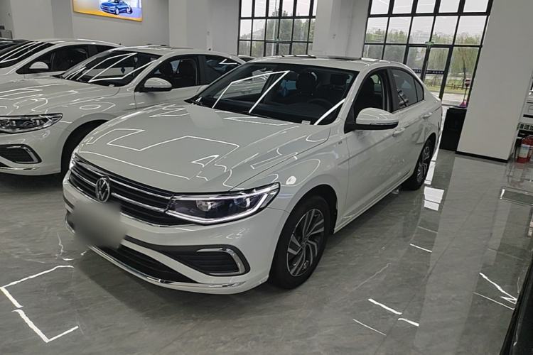 Volkswagen Bora 2025 200TSI DSG Enjoy Driving Navigation Edition