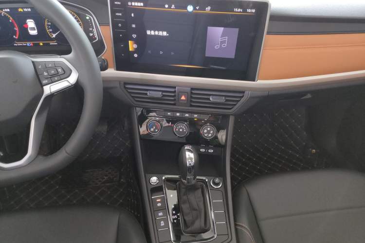 Used Volkswagen Bora 2025 200TSI DSG Enjoy PRO Edition Audio And AC Panel