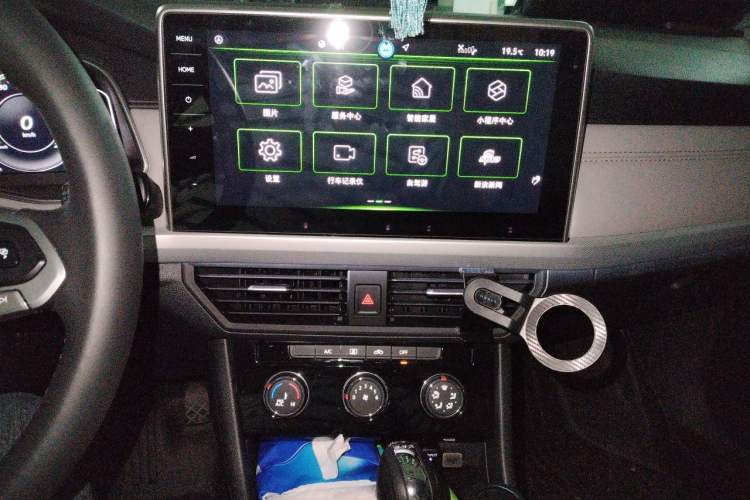 Used Volkswagen Bora 2025 200TSI DSG Enjoy PRO Edition Audio And AC Panel